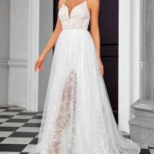 Robe de mariée en maille de dentelle à col en V