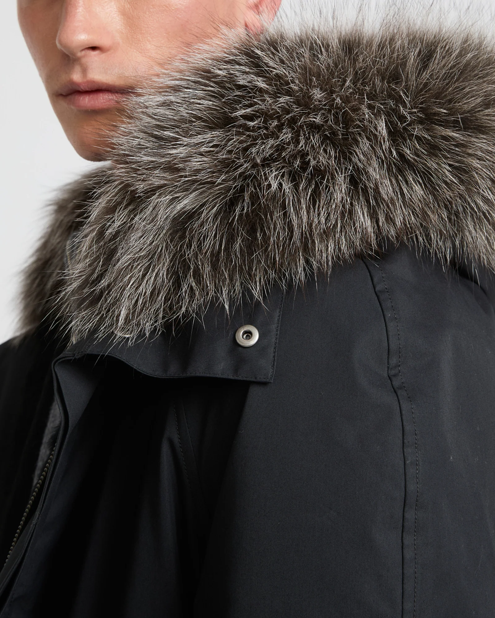 Iconic parka in technical cotton with fox and rabbit fur – Image 4