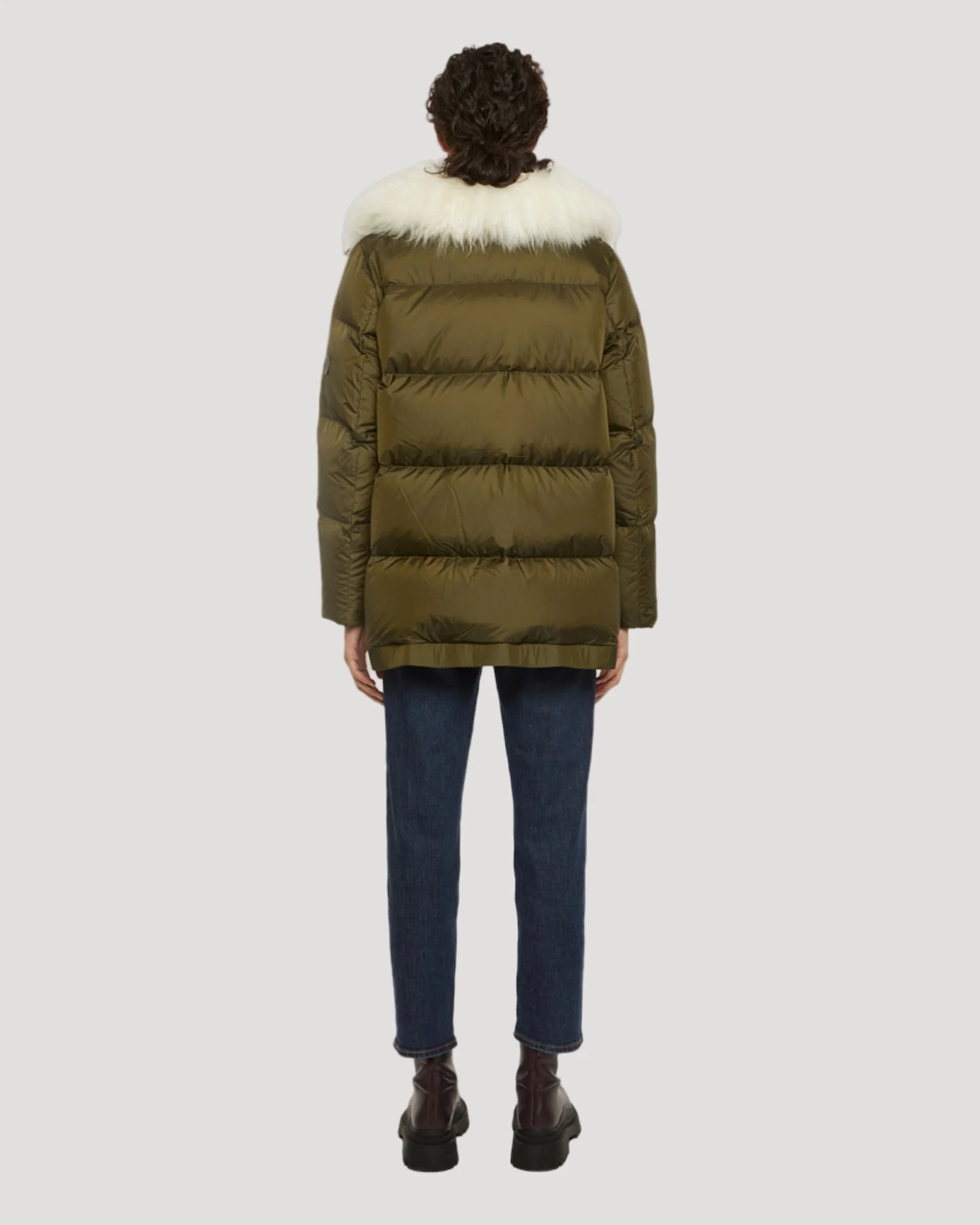 A-line down jacket with a wide lambswool collar – Image 4