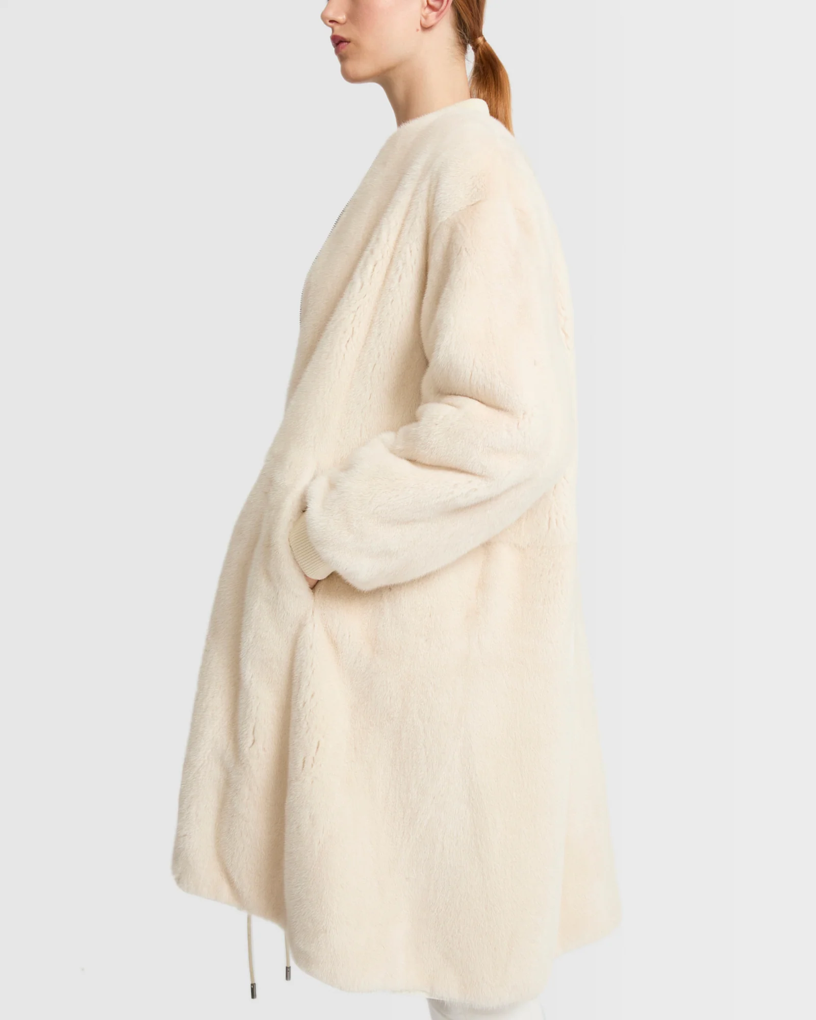 Reversible parka bomber jacket in water-repellent technical fabric and long-haired mink fur – Image 3