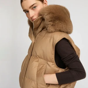 Flannel gilet with fox fur collar