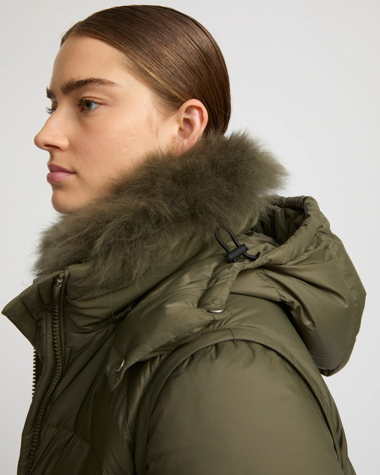 7/8 Long down jacket in water-repellent technical fabric with collar trim in fluffy lambswool – Image 4