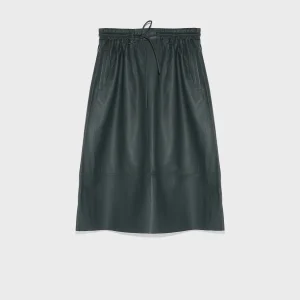 Flared skirt in lamb leather