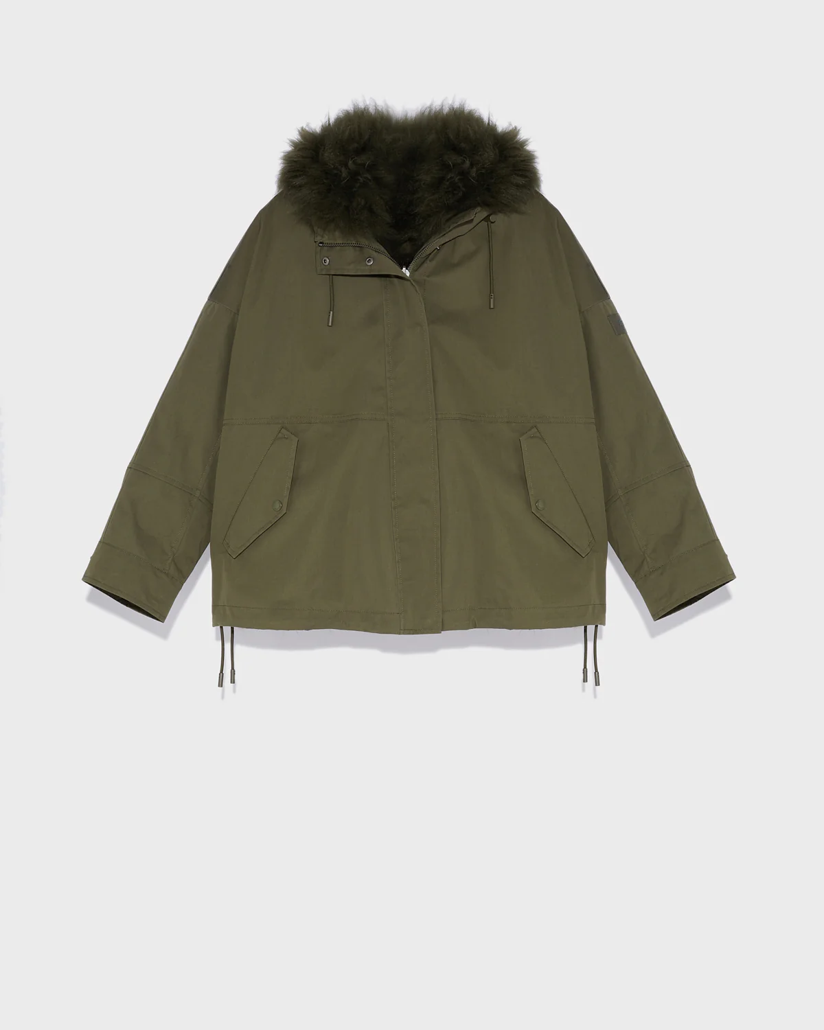 Cropped reversible parka in weather-resistant technical fabric and fluffy lambswool – Image 6