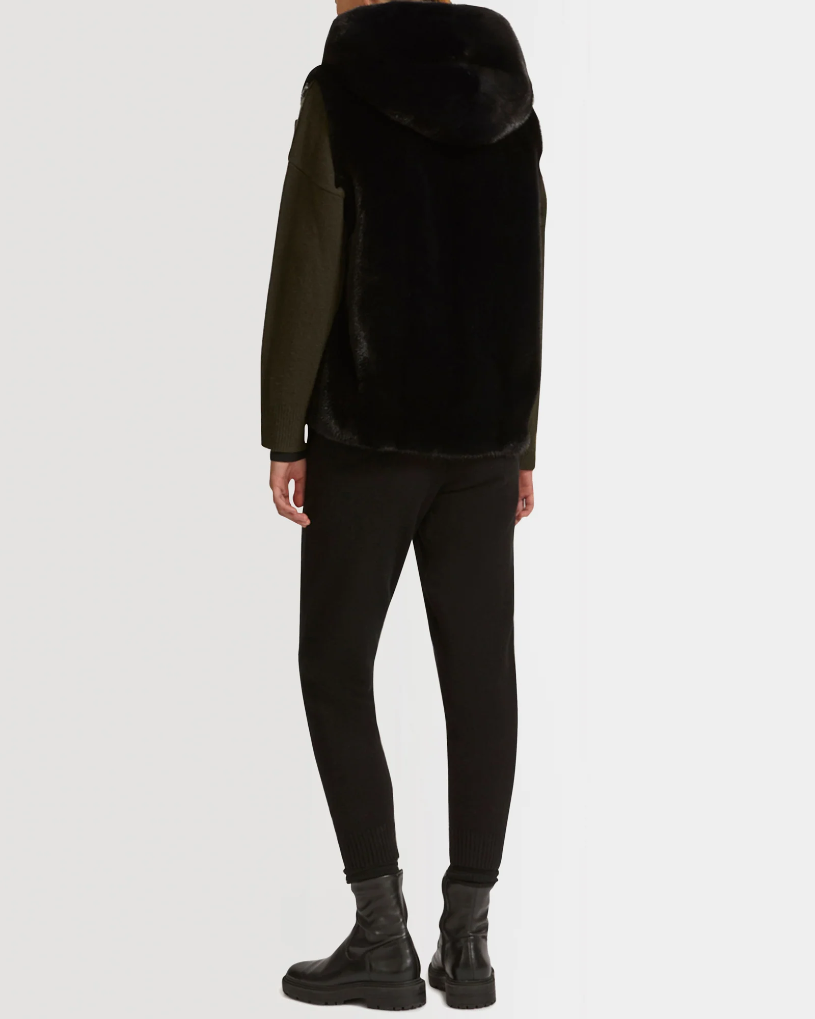 Hooded gilet in long-haired mink fur – Image 5