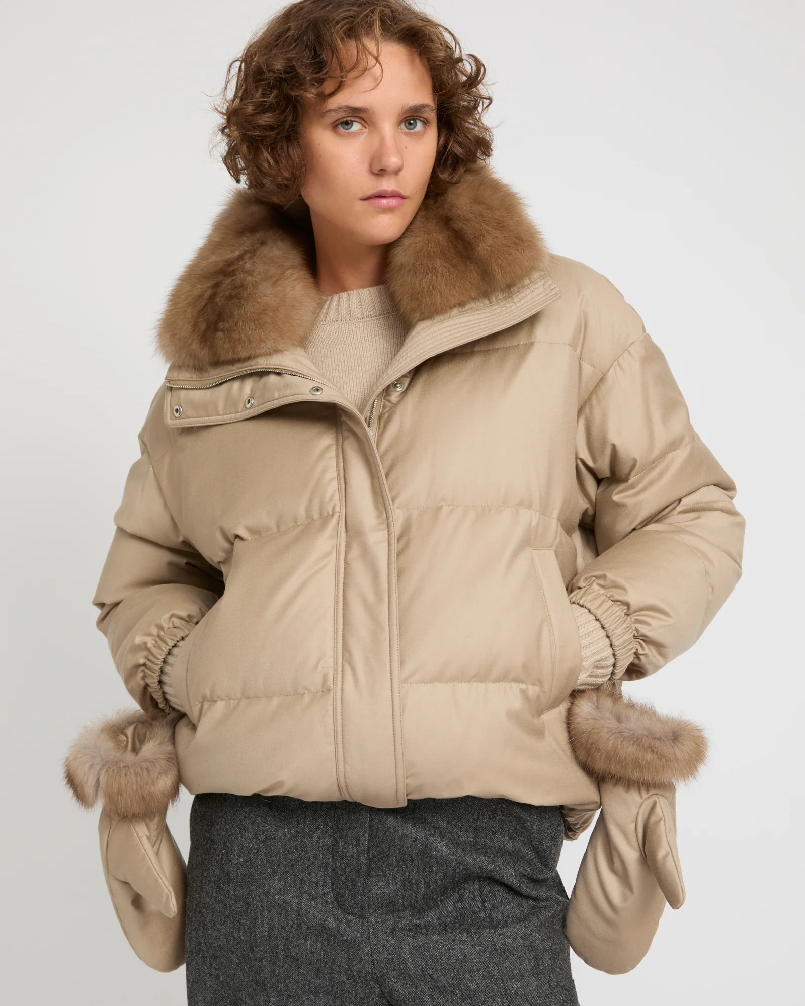 Short down jacket made with Loro Piana flannel and sable fur – Image 2