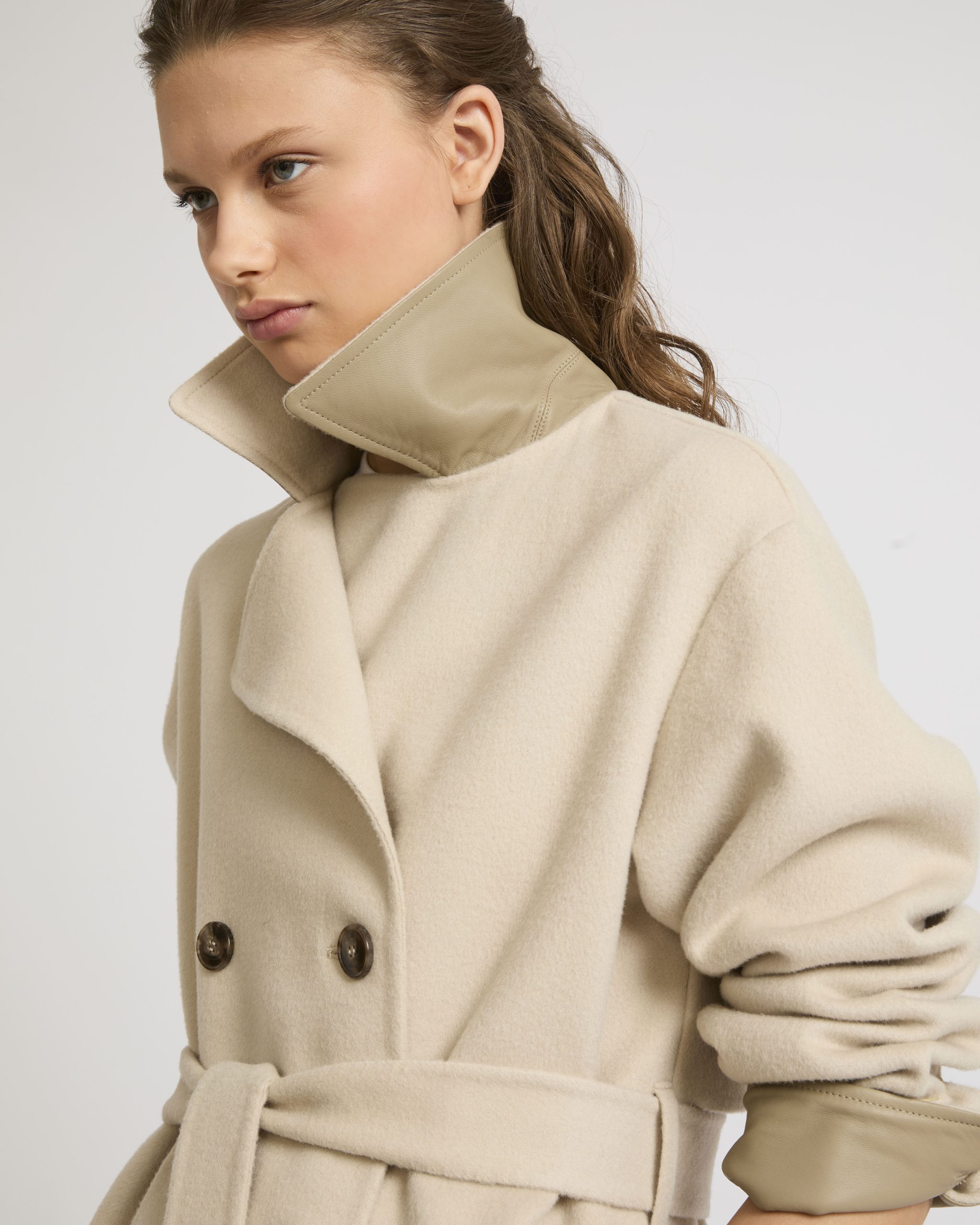 Double-sided wool-blend trench coat – Image 3
