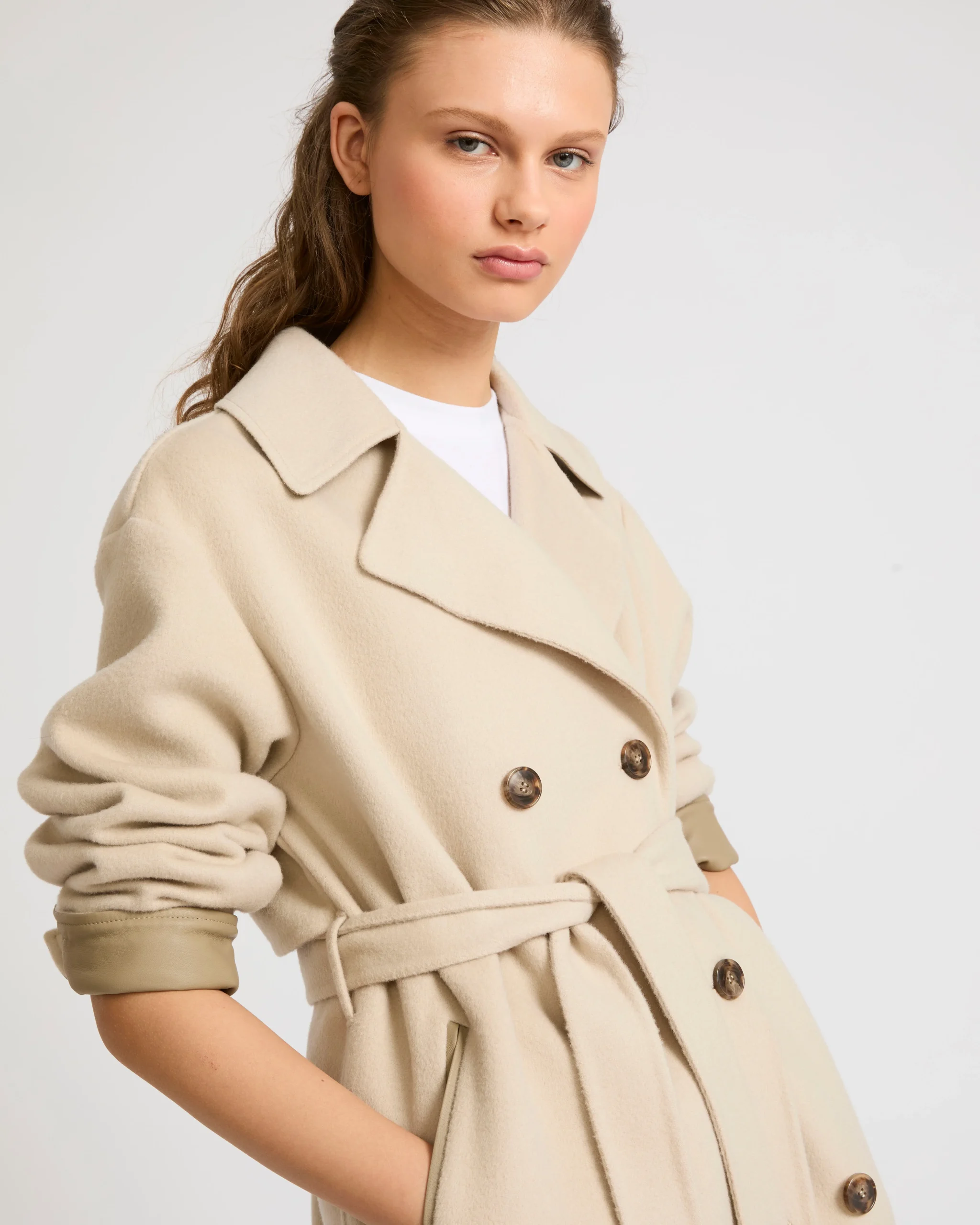 Double-sided wool-blend trench coat – Image 5