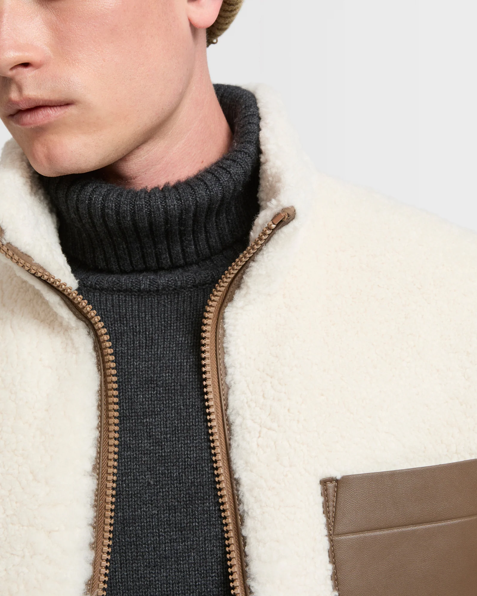 Reversible shearling fleece gilet – Image 3