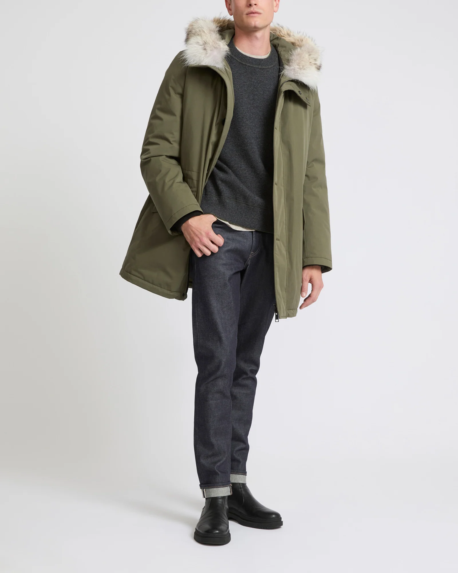Cotton-blend iconic parka with coyote fur trim – Image 3