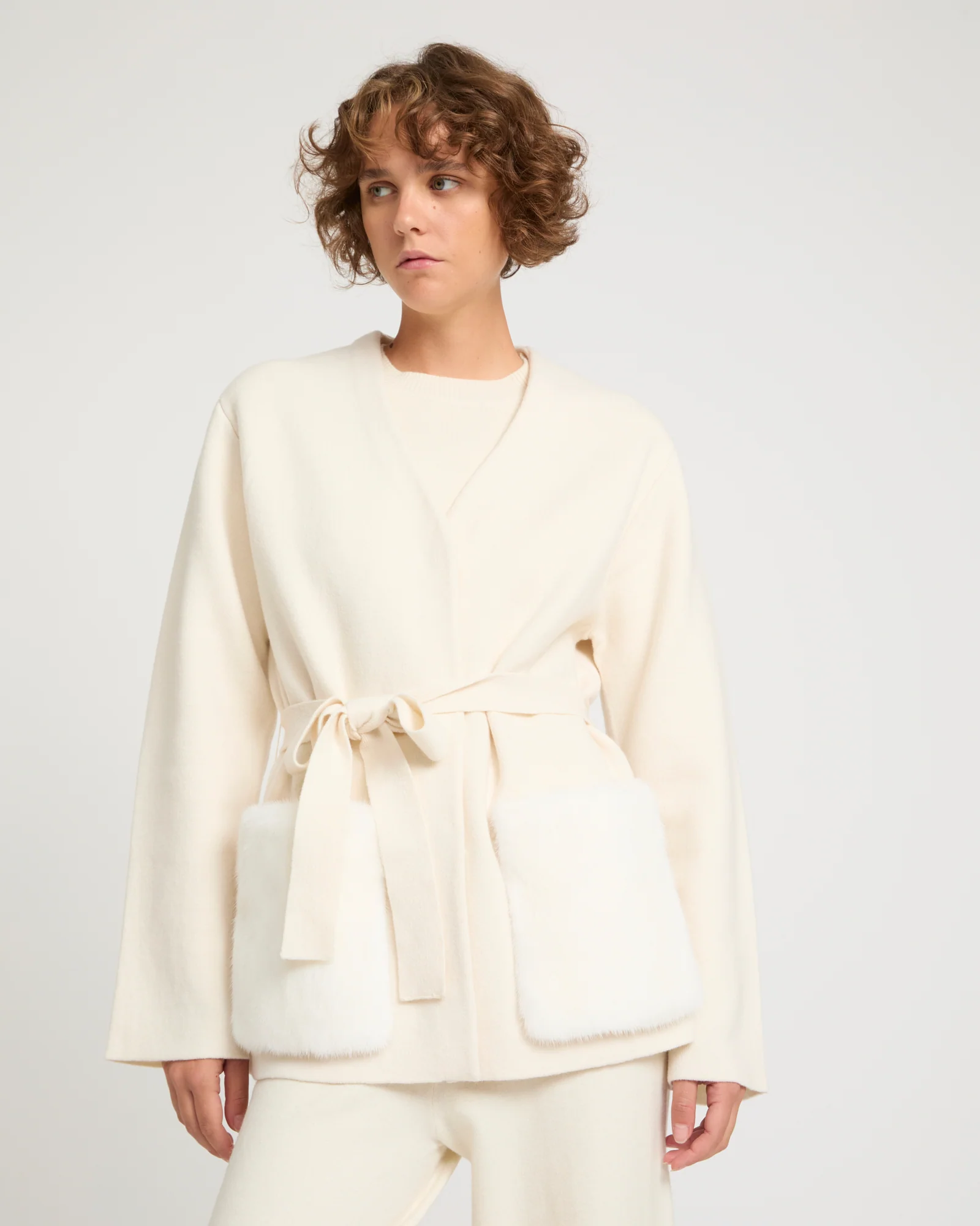 Belted knit and mink jacket – Image 3