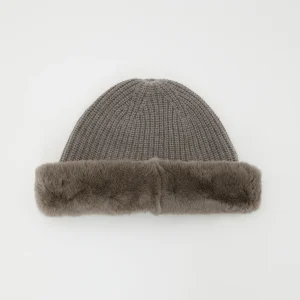 Cashmere and wool knit beanie with rex rabbit fur turn-up
