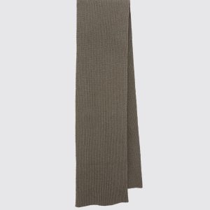 100% cashmere thick knit scarf
