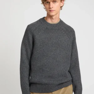 Crew neck jumper in 100% cashmere thick knit