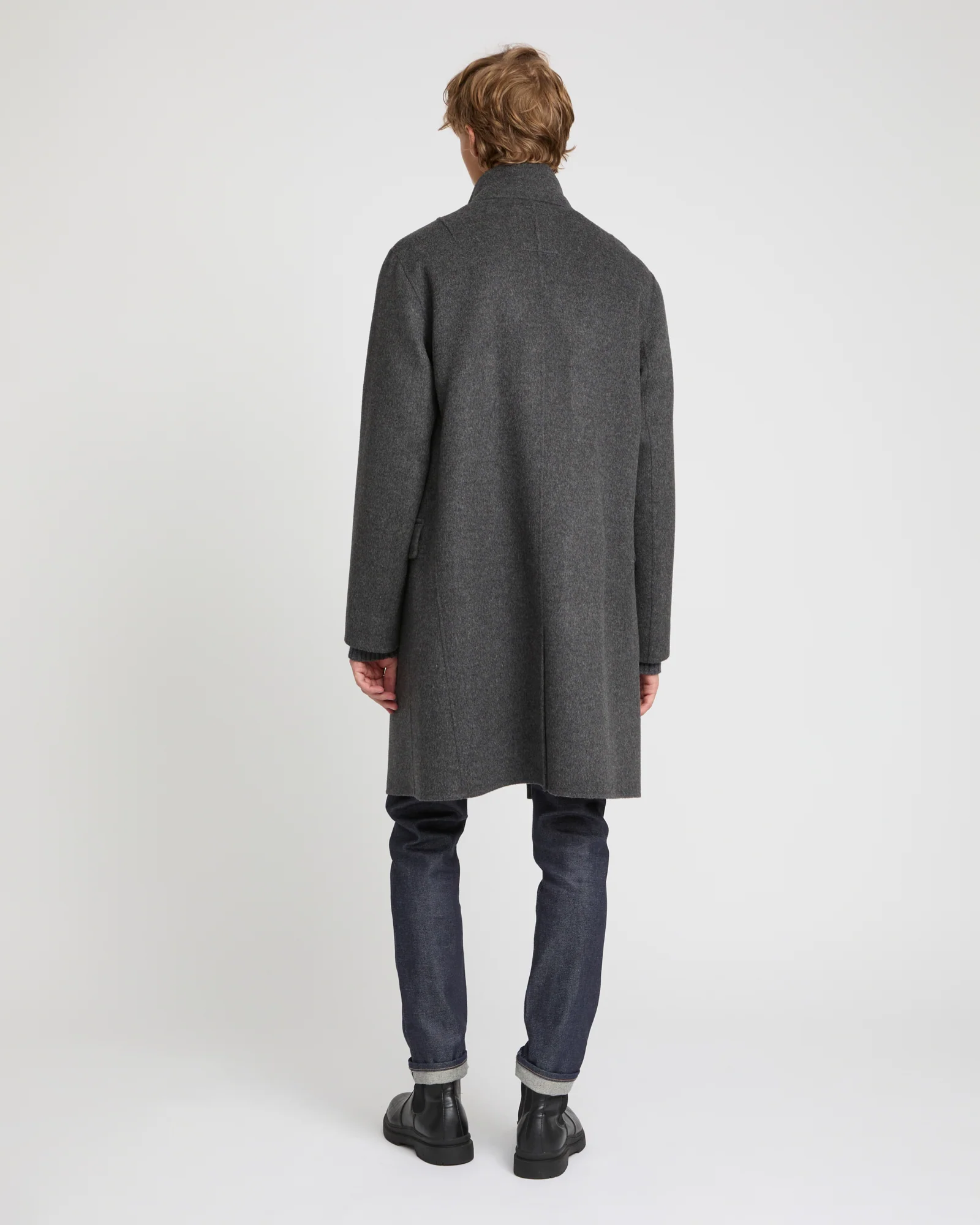 Double-sided wool-cashmere fabric coat with mink collar – Image 5