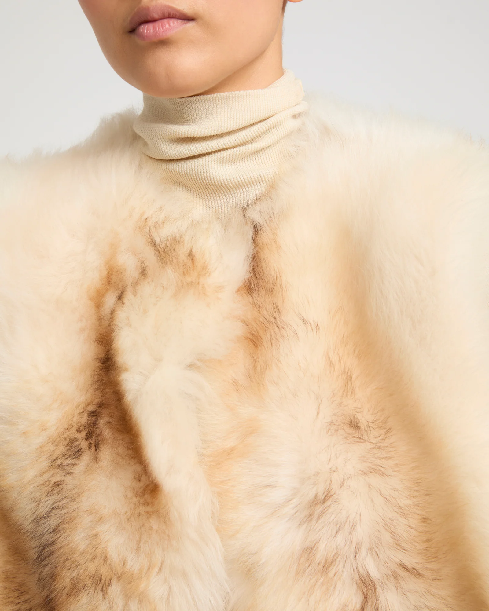 Long Toscana Shearling Vest – Image 3