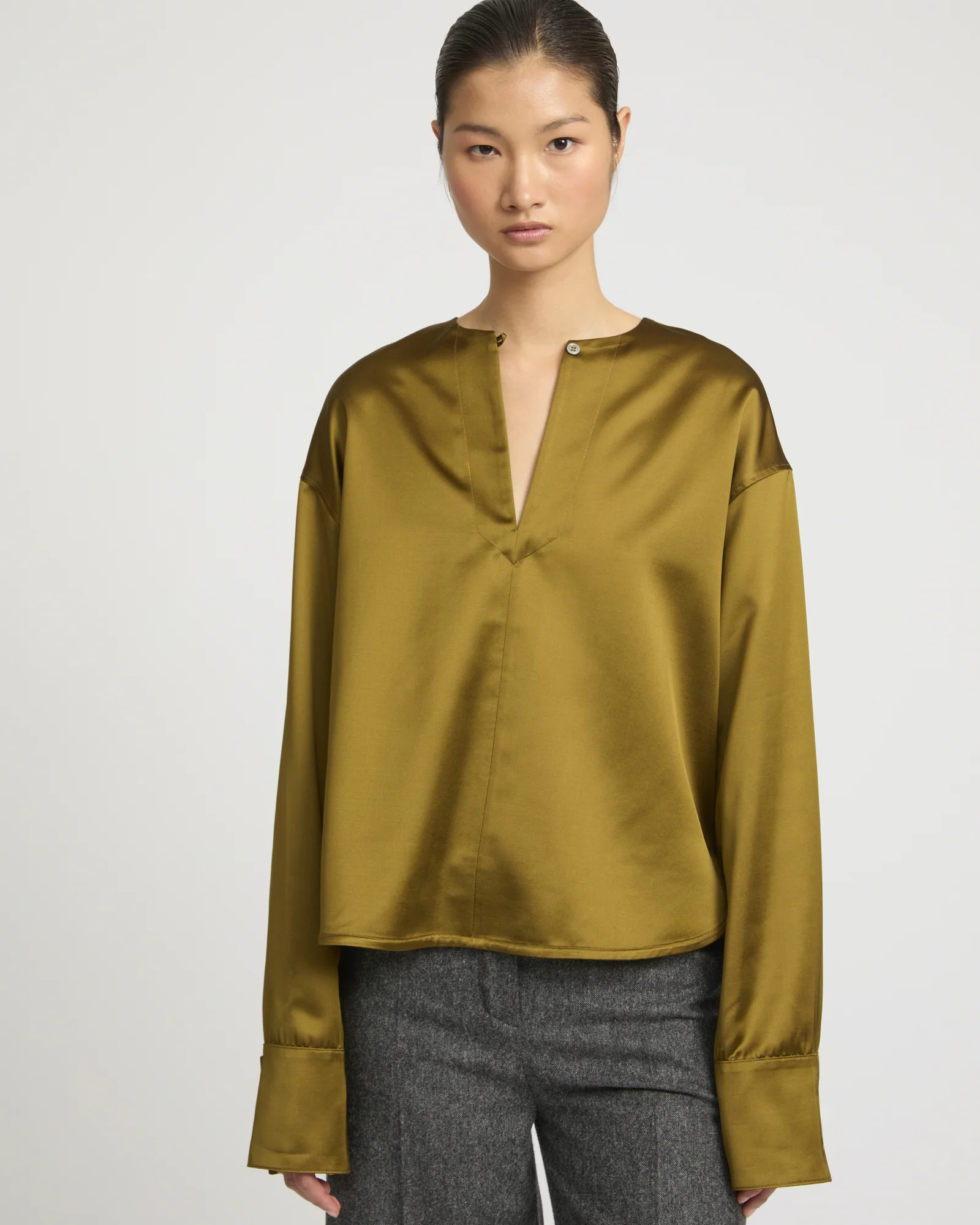 Heavy wool satin blouse – Image 4
