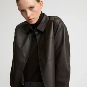 Cropped shirt in fine lamb leather