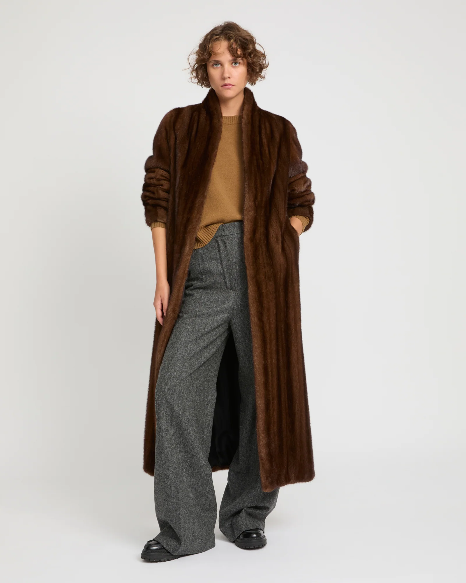 Maxi belted coat in long-haired mink fur – Image 2