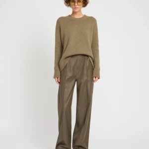 Loose fit trousers with elasticated waistband in flannel fabric