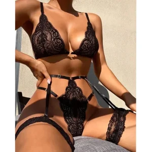 Ensemble soutien-gorge et culotte en dentelle