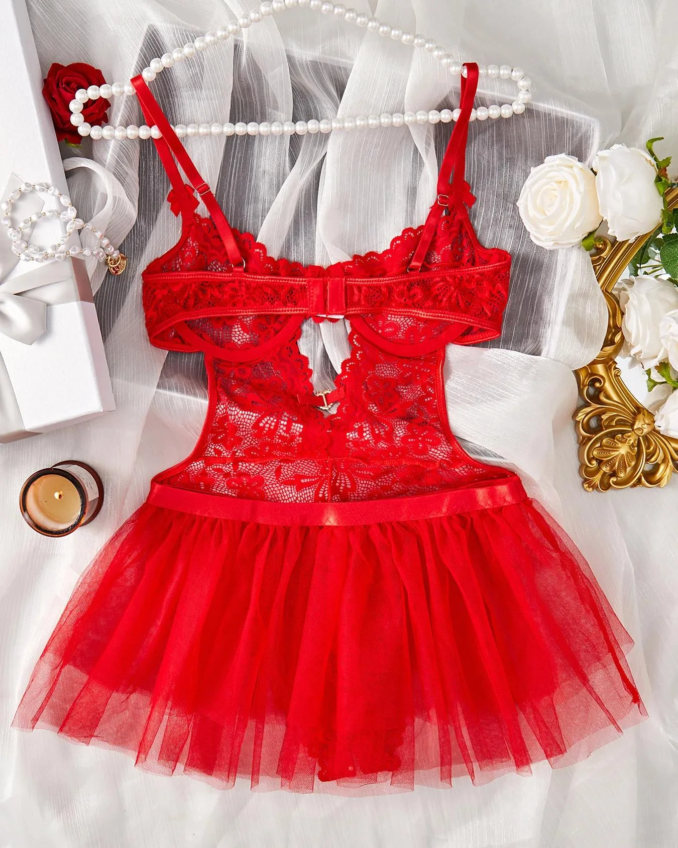 Ensemble soutien-gorge et jarretelles en dentelle transparente – Image 3