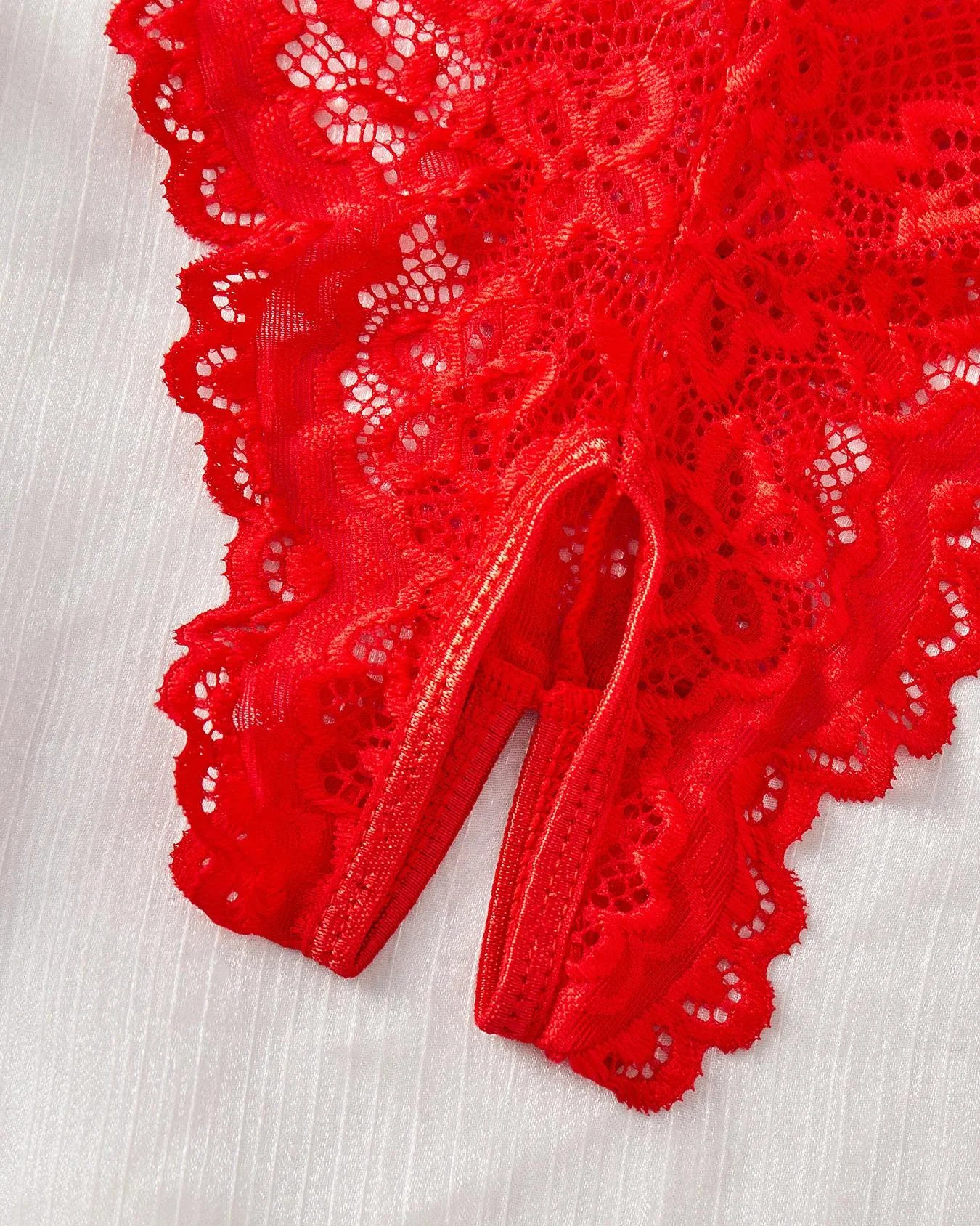 Ensemble soutien-gorge et jarretelles en dentelle transparente – Image 7