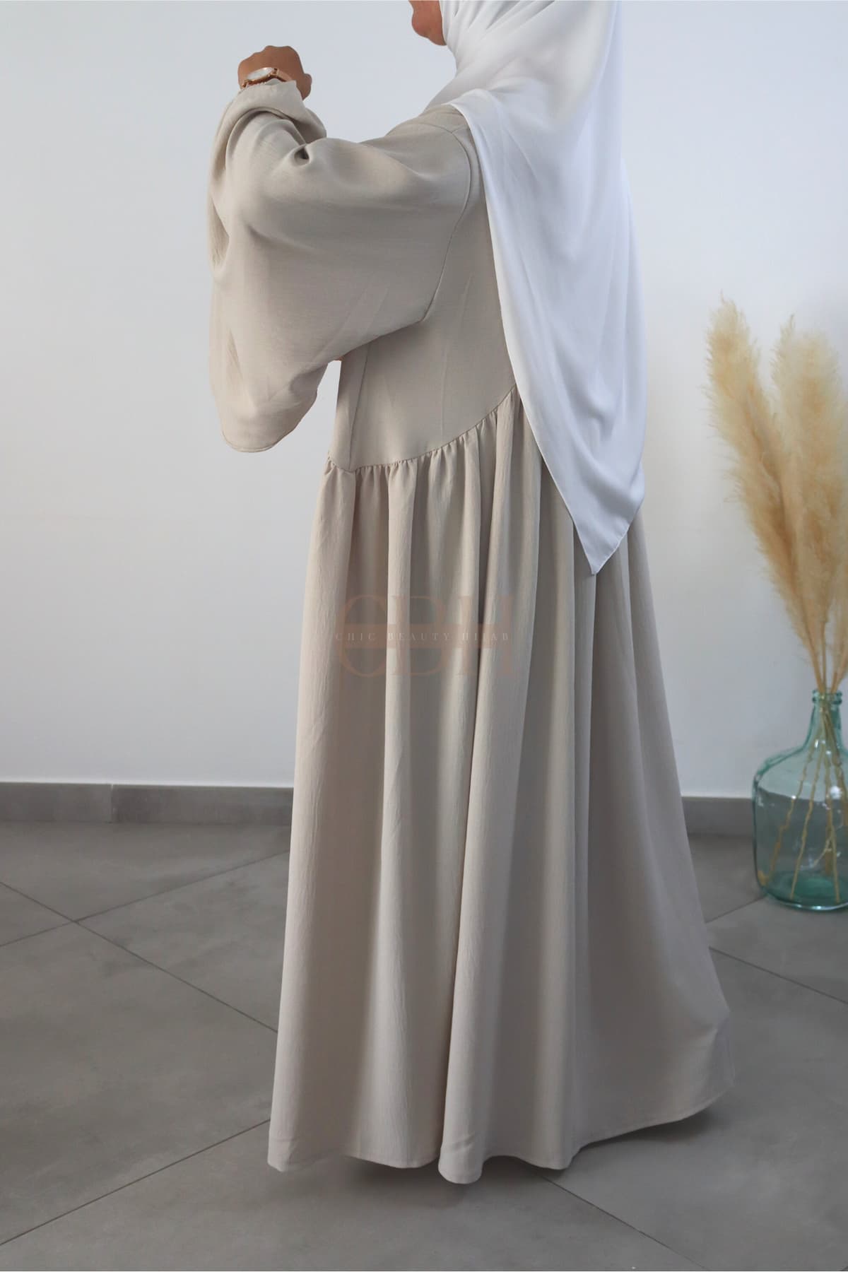 Abaya Jazz Manches Bouffantes Beige – Image 6